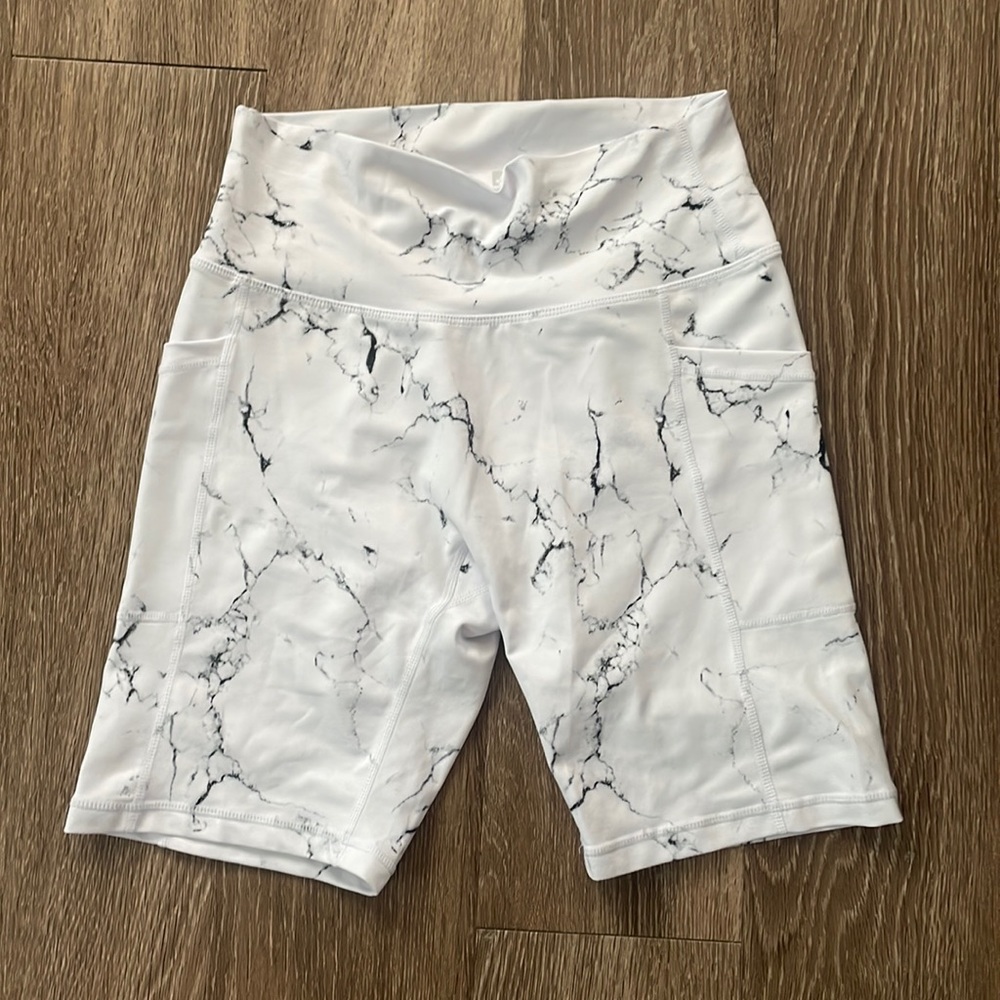 Buff bunny Biker short 7”